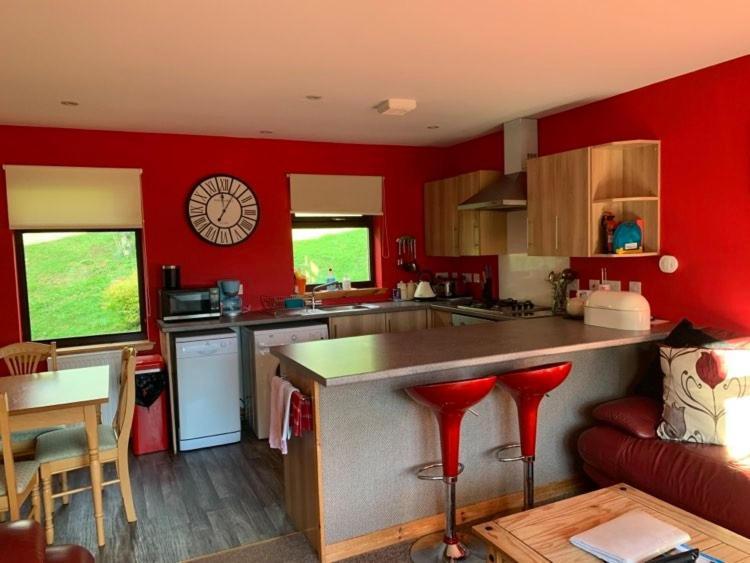אוניך Snowberry Cottages No1 מראה חיצוני תמונה